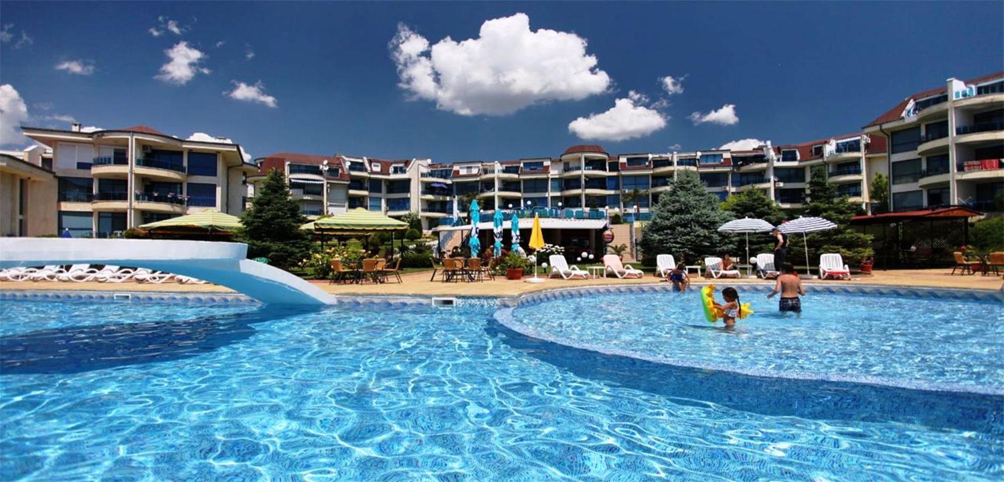 Готель Riviera Complex 6 Светий Влас Екстер'єр фото